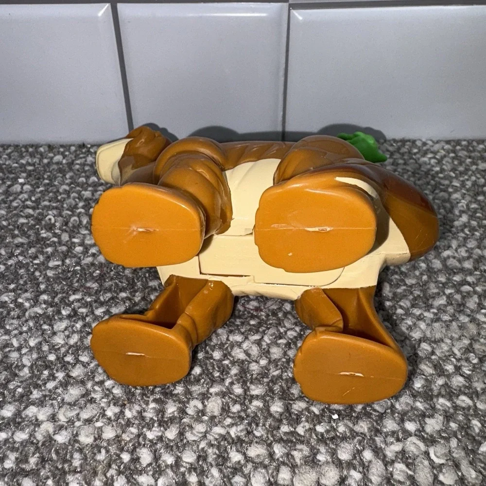 Universal Studios Land Before Time LittleFoot Ducky Piggy Coin‎ Bank Toy VTG
